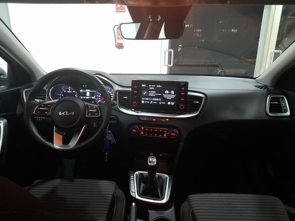 Kia Ceed 1.0 T-GDi 88kW (120CV) Drive 12