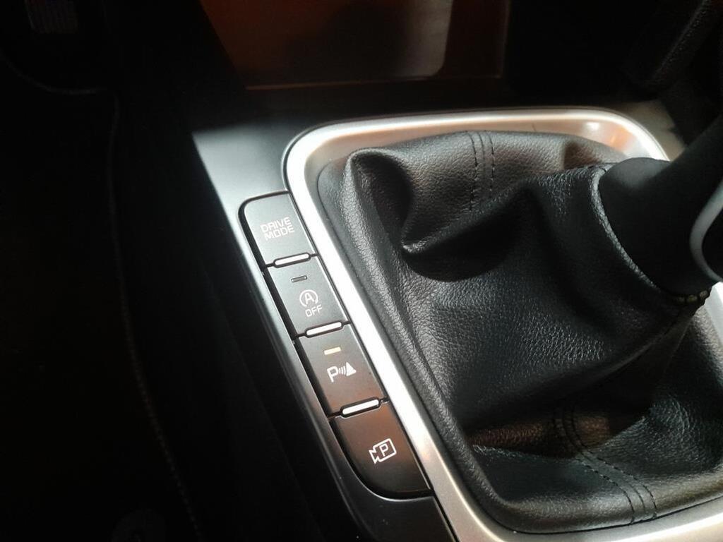 Kia Ceed 1.0 T-GDi 88kW (120CV) Drive 23