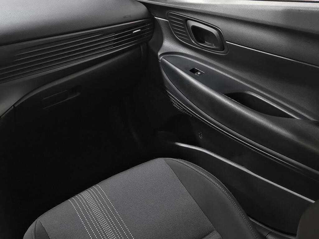 Hyundai i20 1.0 TGDI 74kW (100CV) Klass 29