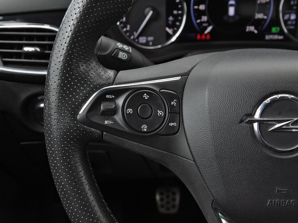 Opel Astra 1.2T SHR 107kW (145CV) Ultimate 19