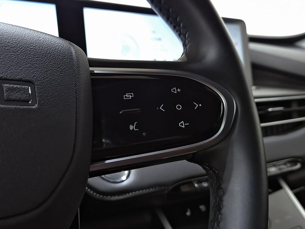 Ebro S400 1.5 DHE HEV Excellence CVT 19