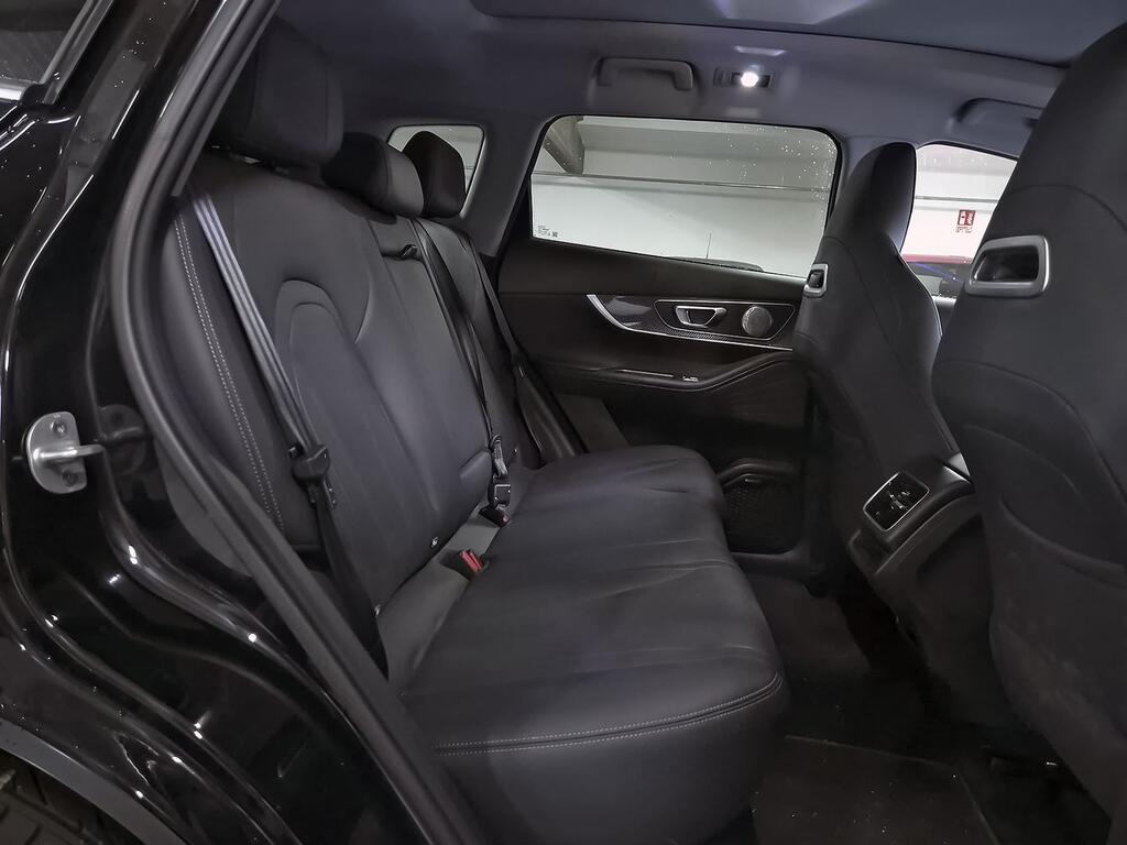 Ebro S700 1.5 TGDI PHEV Luxury E-CVT 8