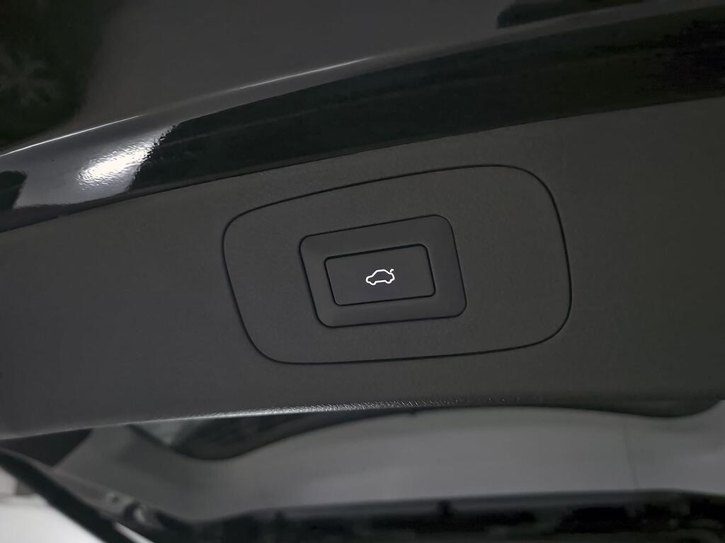 Ebro S700 1.5 TGDI PHEV Luxury E-CVT 35