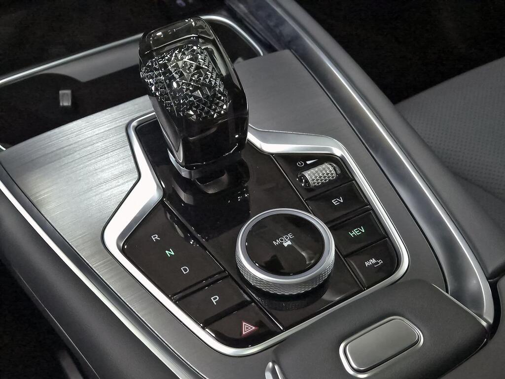 Ebro S700 1.5 TGDI PHEV Luxury E-CVT 37