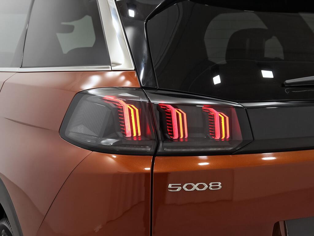 Peugeot 5008 1.5 BlueHDi 96kW S&S GT EAT8 39