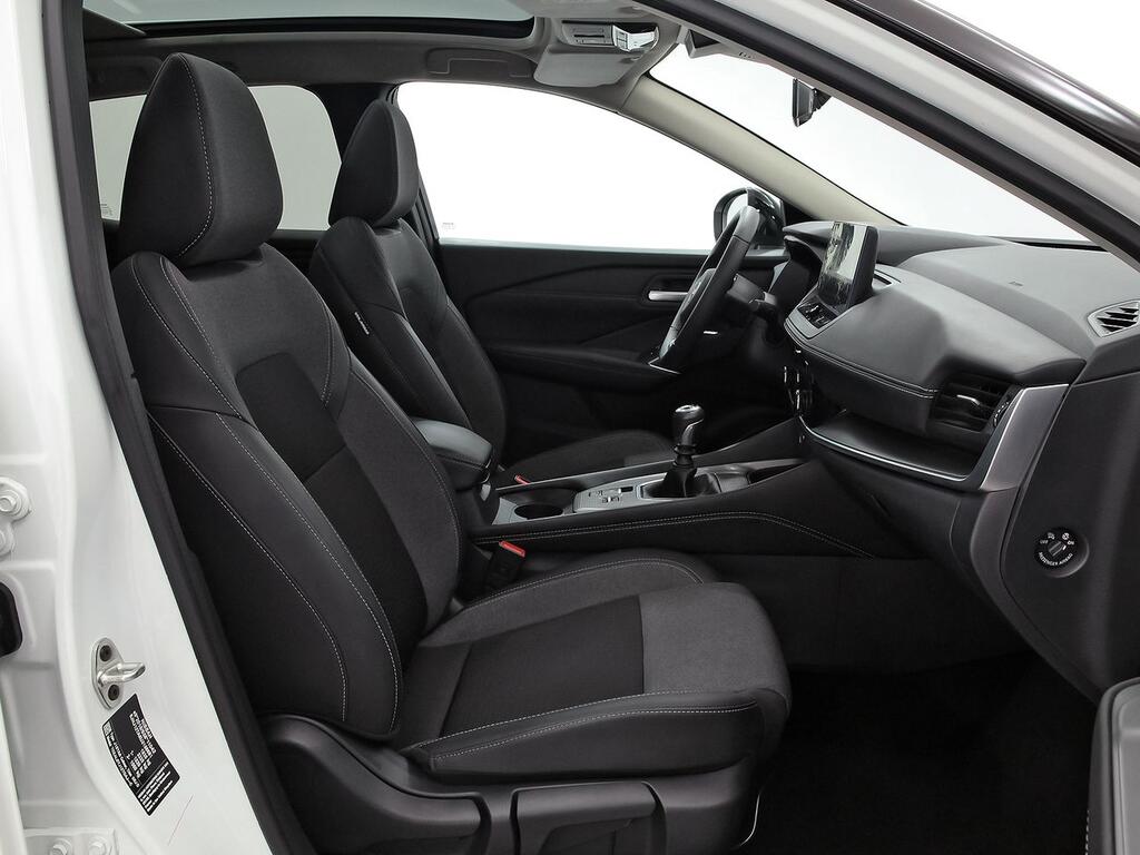 Nissan Qashqai DIG-T 103kW N-Connecta 9