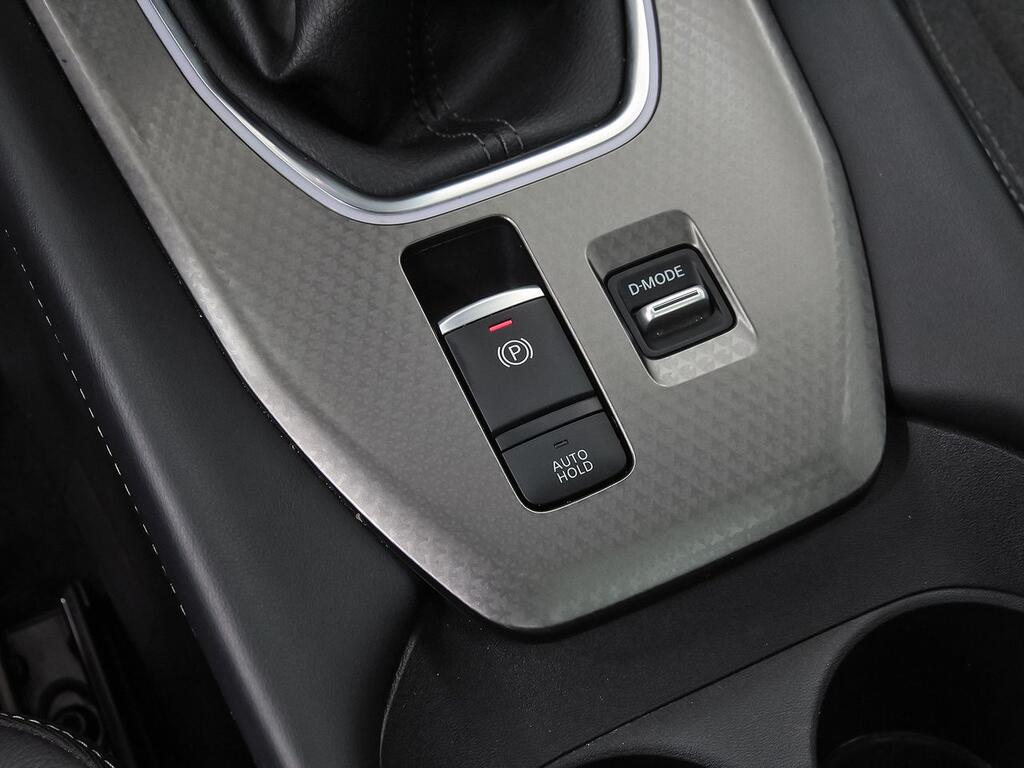 Nissan Qashqai DIG-T 103kW N-Connecta 28