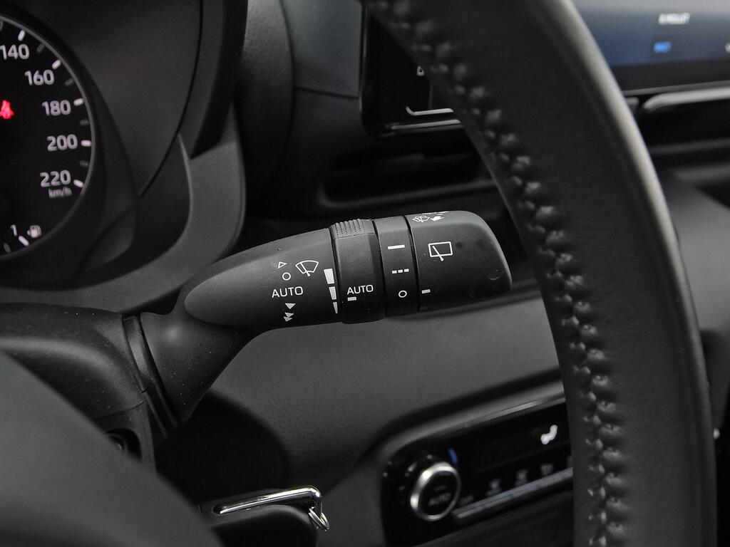 Mazda 2 1.5 85 kW (116 CV) CVT Centre-line 16