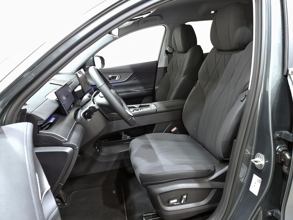 Ebro S800 1.5 TGDI PHEV Premium E-CVT 7