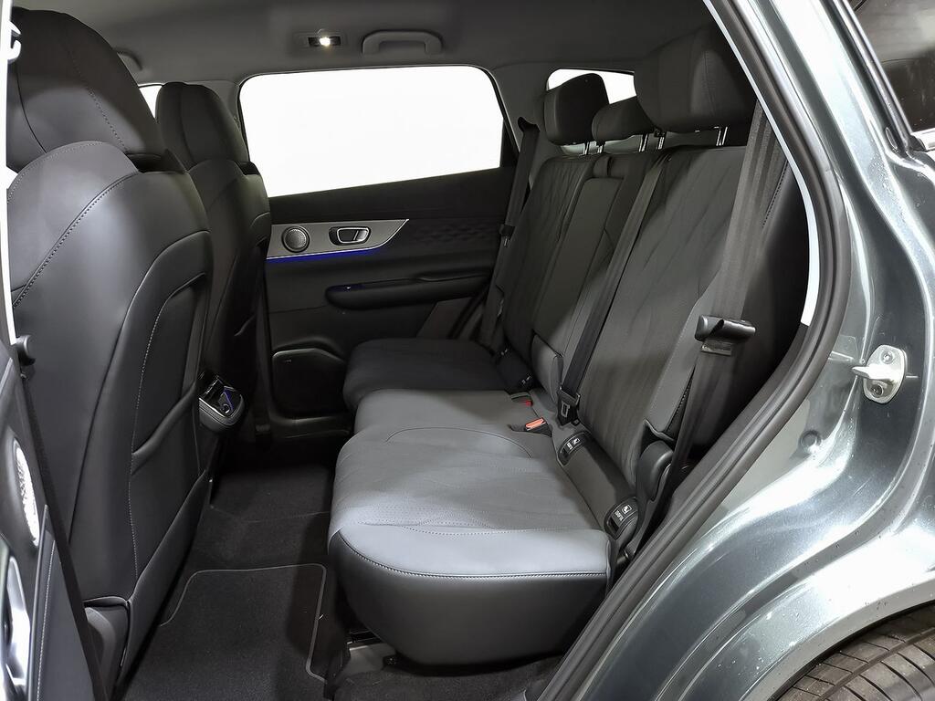 Ebro S800 1.5 TGDI PHEV Premium E-CVT 8