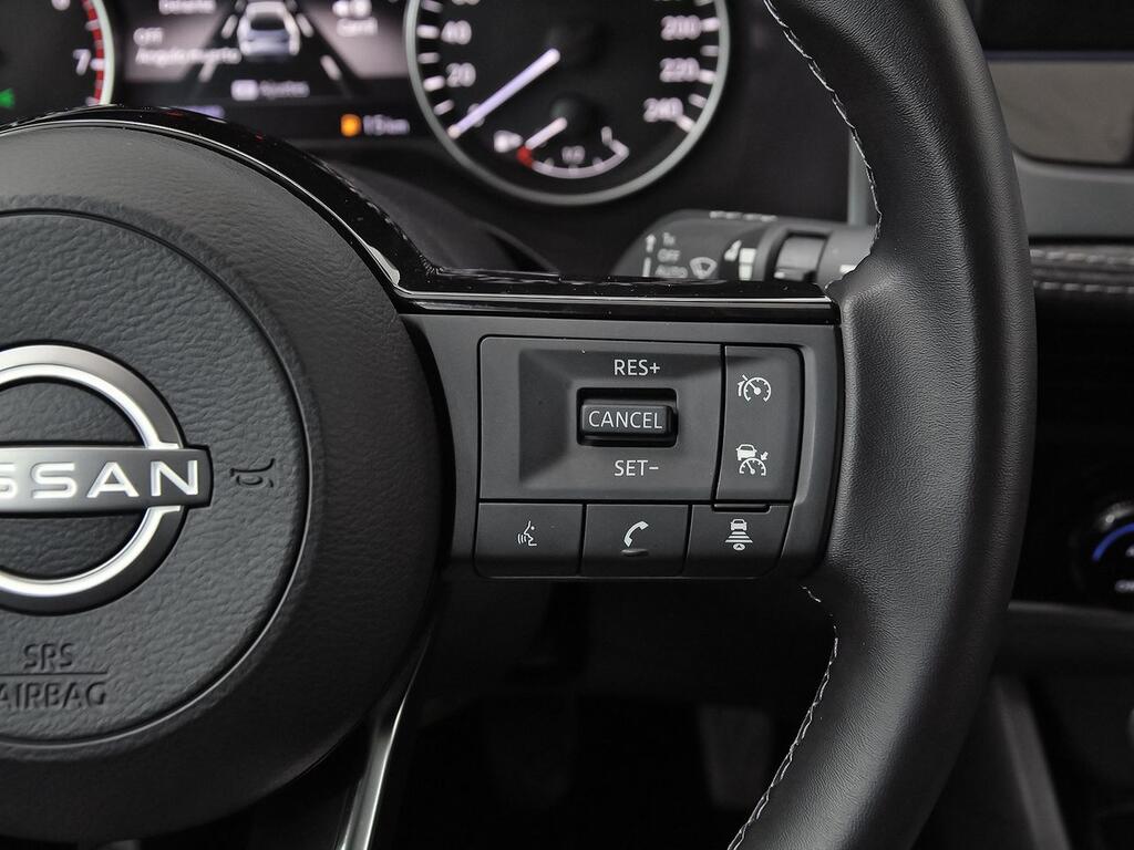 Nissan Qashqai DIG-T 103kW (140CV) mHEV 4x2 Acenta 18