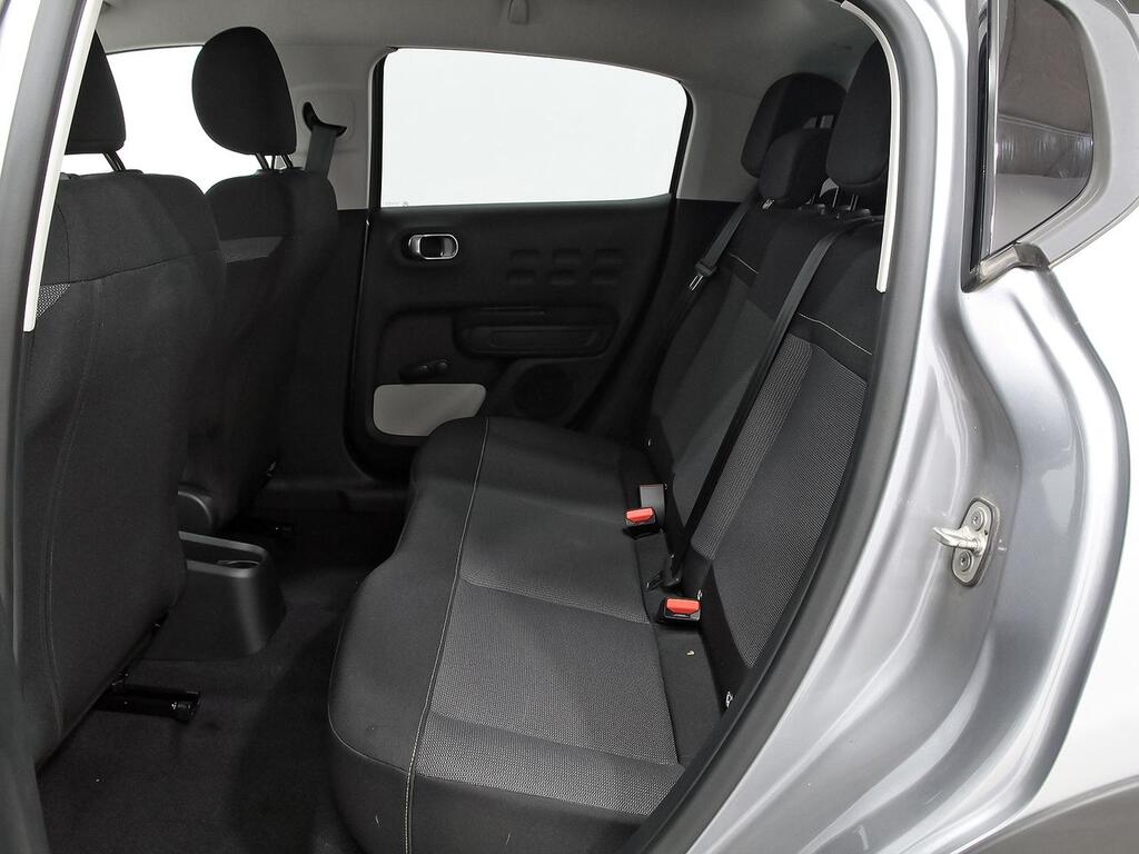 Citroën C3 PureTech 60KW (83CV) Shine 9