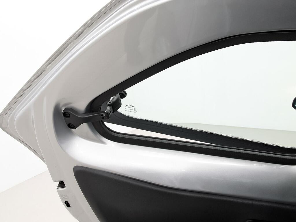 Toyota Aygo X Cross 1.0 VVT-I 72CV Play 26