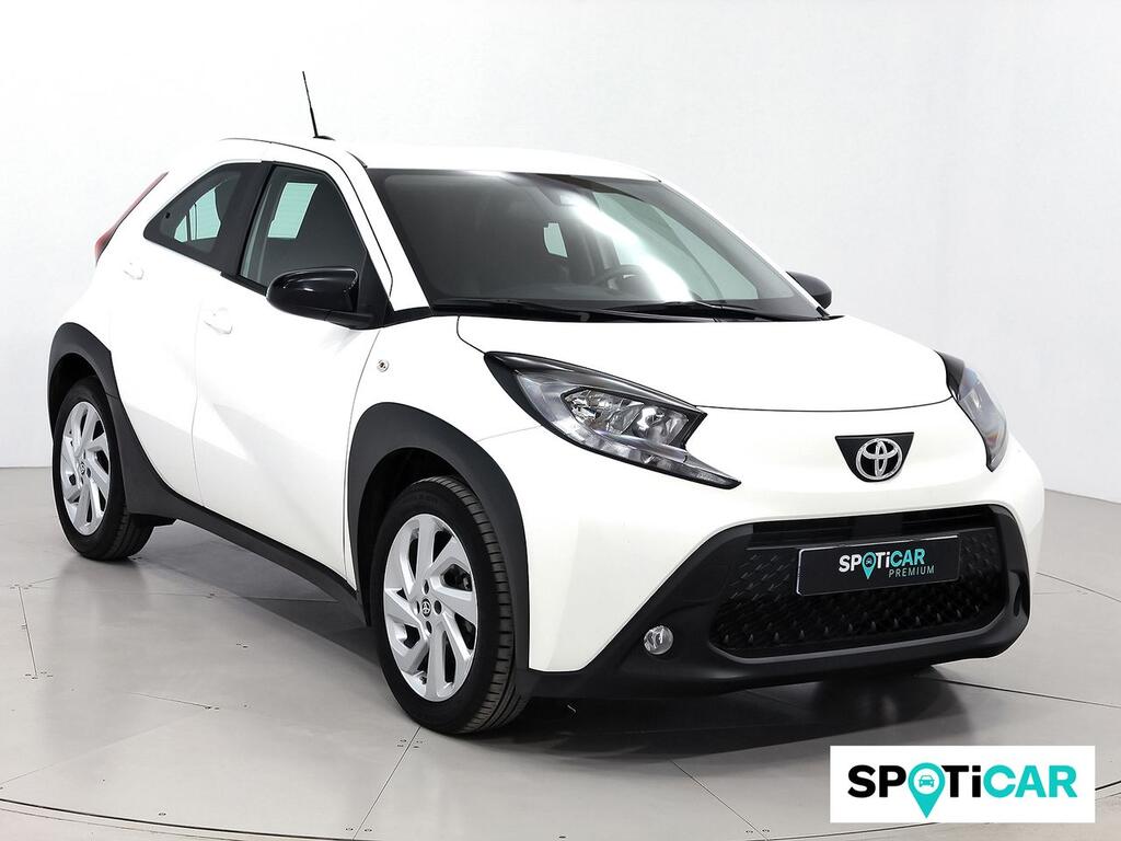 Toyota Aygo X Cross 1.0 VVT-I 72CV Play 1