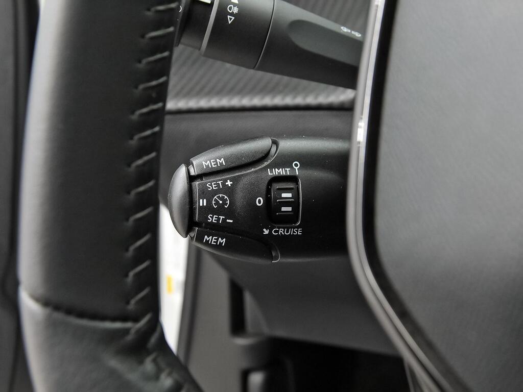 Peugeot 2008 Allure Pack Puretech 130 S&S BVM6 16