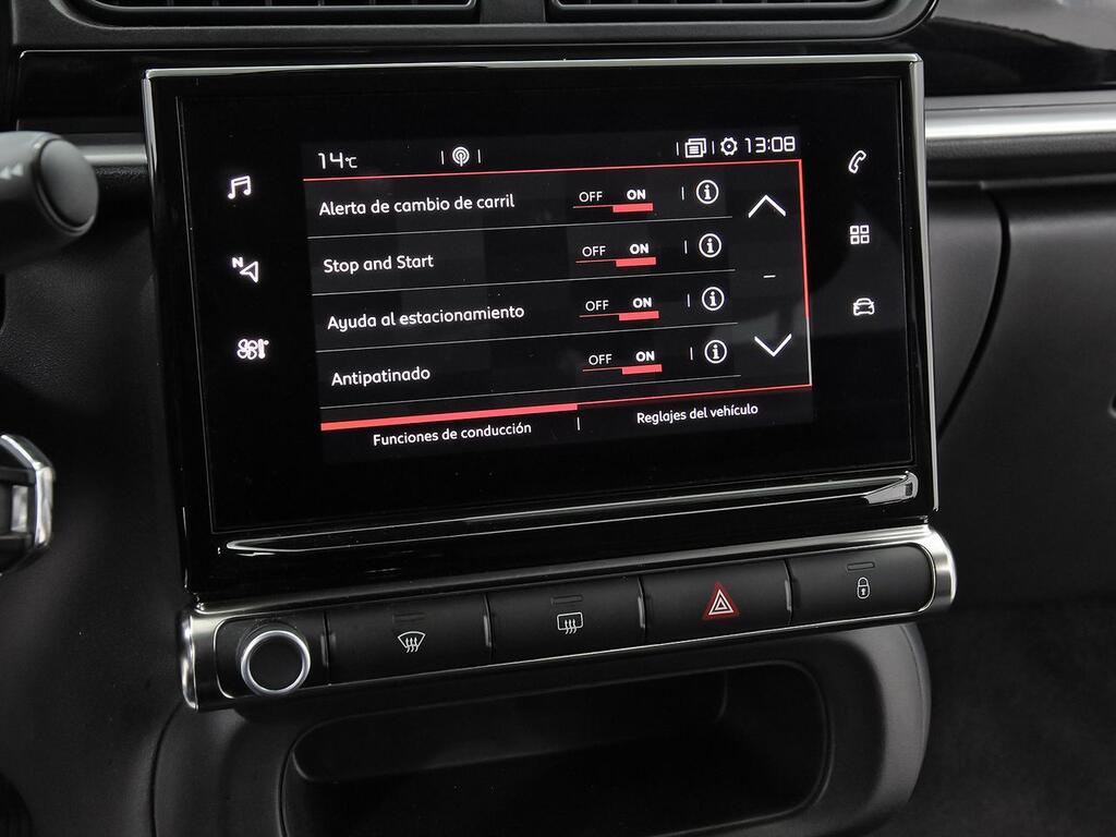 Citroën C3 PureTech 60KW (83CV) Shine 26