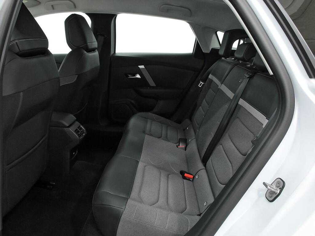 Citroën C4 Hybrid 136 e-DCS6 Plus 9