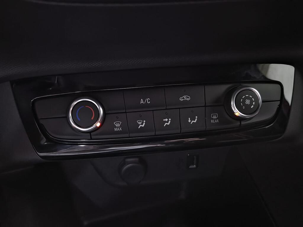 Opel Corsa 1.2T XHL 74kW (100CV) GS-Line 24