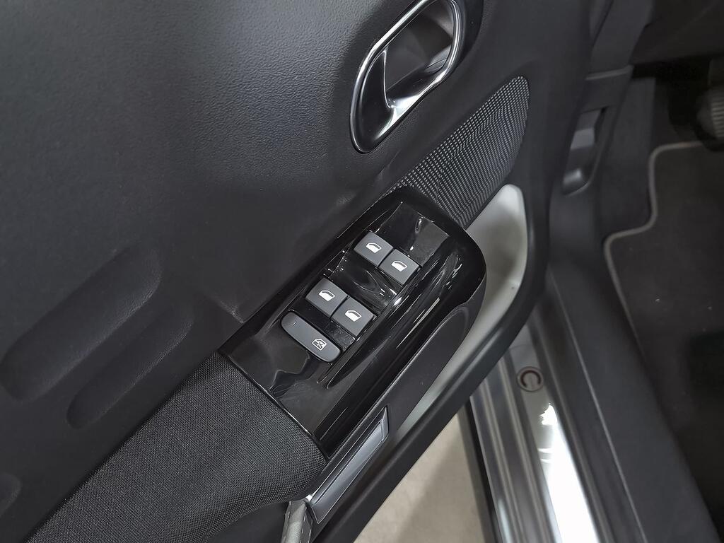 Citroën C3 PureTech 60KW (83CV) C-Series 12