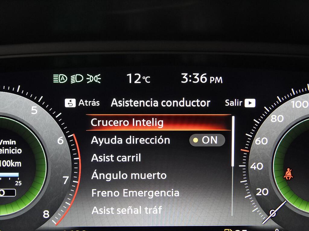 Nissan Qashqai DIG-T 103kW N-Connecta 30