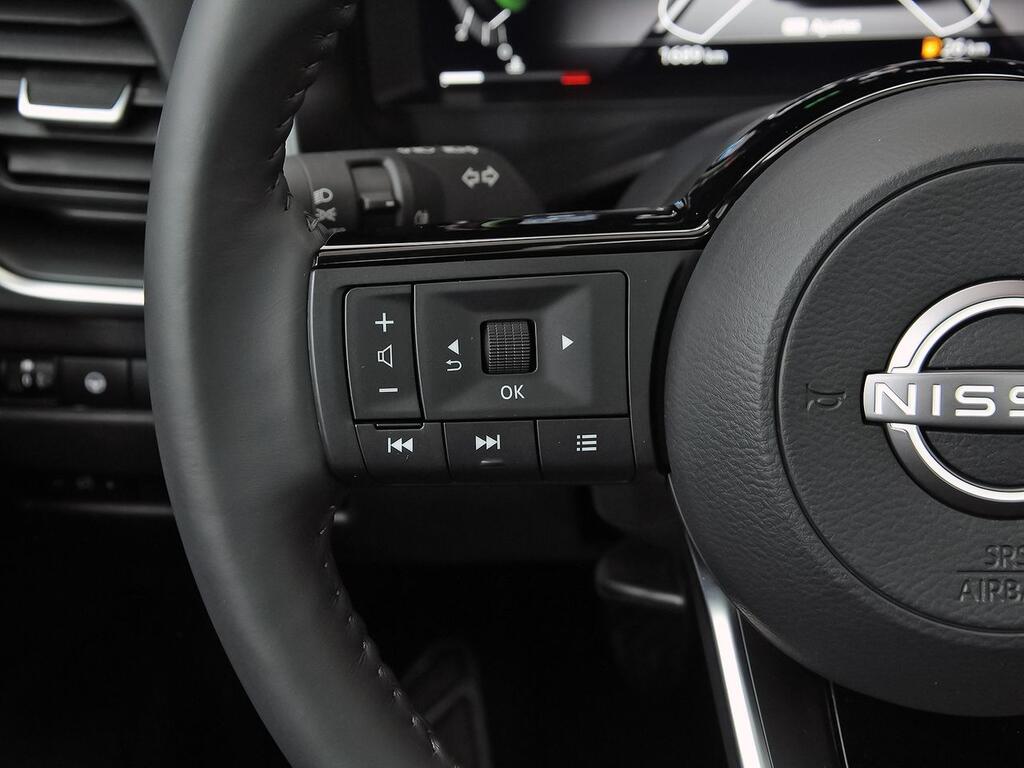 Nissan Qashqai DIG-T 103kW N-Connecta 17