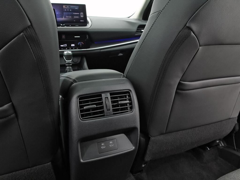 Nissan Qashqai DIG-T 103kW N-Connecta 36