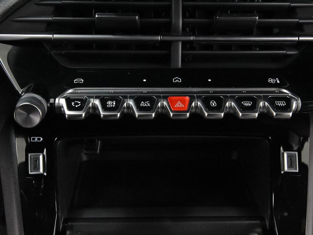 Peugeot 2008 Allure Puretech 100 S&S 6 Vel. MAN 31