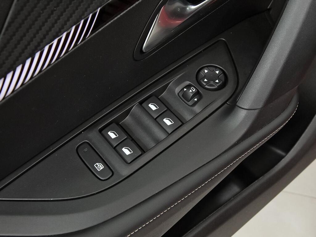 Peugeot 2008 Allure Puretech 100 S&S 6 Vel. MAN 13