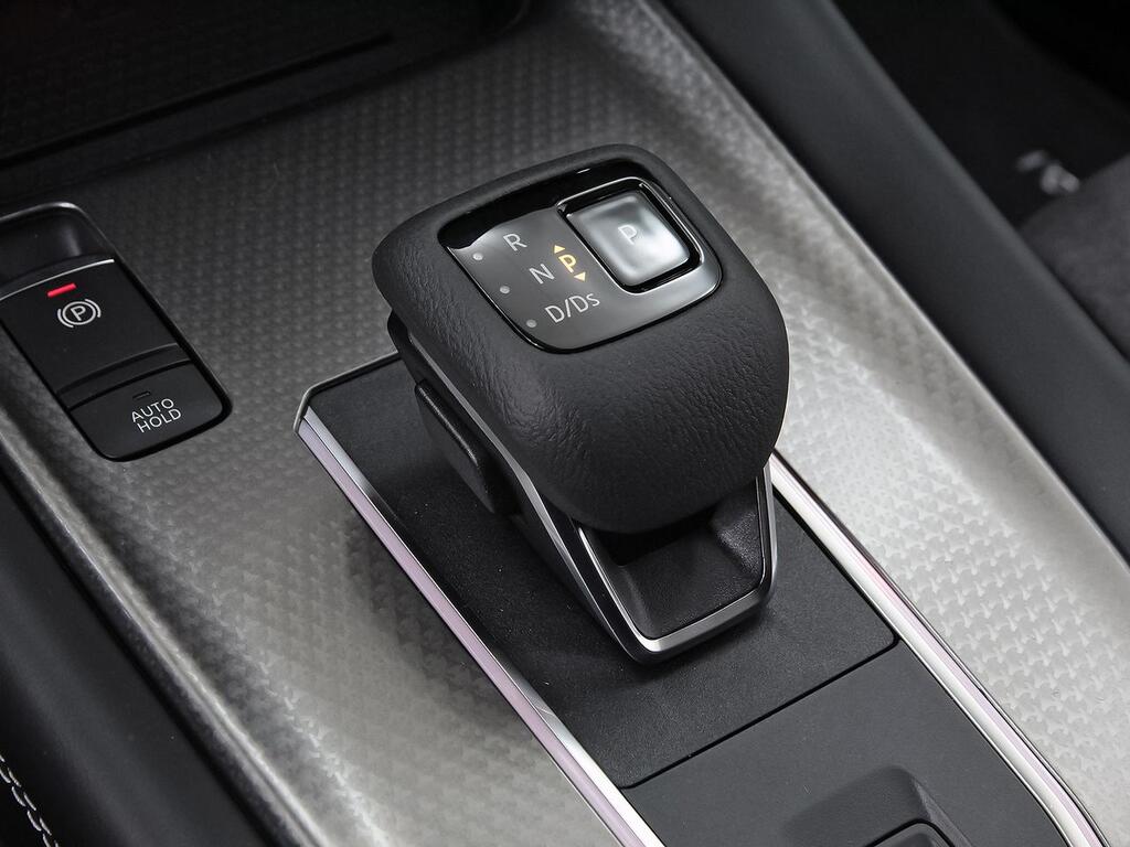 Nissan Qashqai DIG-T 116kW CVT N-Connecta 32