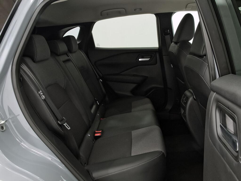 Nissan Qashqai DIG-T 116kW CVT N-Connecta 8