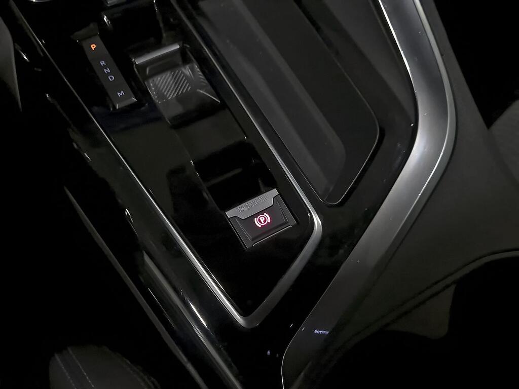 Peugeot 5008 1.2 PureTech 96KW S&S Allure Pack EAT8 31