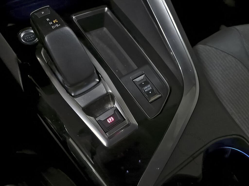 Peugeot 3008 Hybrid 225 e-EAT8 Allure Pack 29