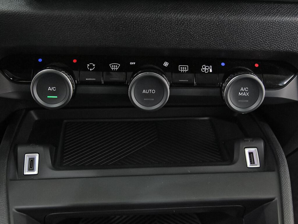 Citroën C4 X BlueHDi 130 S&S EAT8 Plus 28