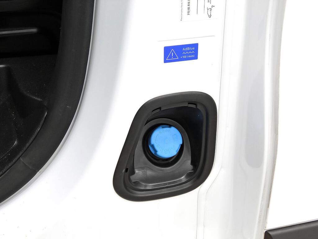 Peugeot Expert DOBLE CABINA1.5 BLUEHDI 120 STANDARD 4P 32