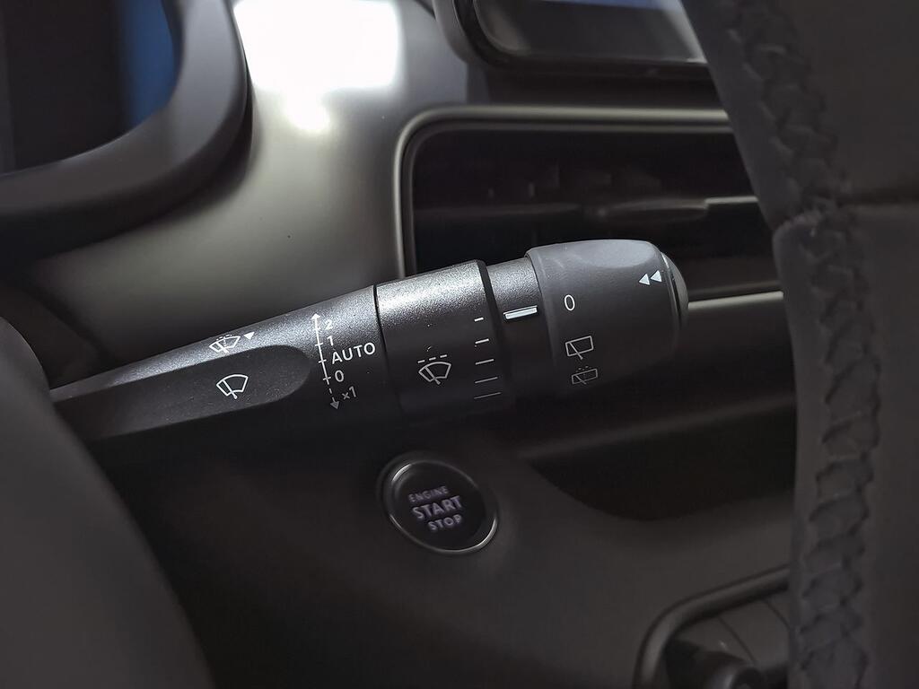 Jeep Avenger BEV 115kW (156CV) Summit 16