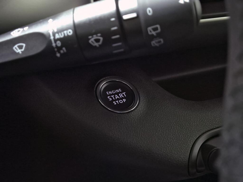 Jeep Avenger BEV 115kW (156CV) Summit 17