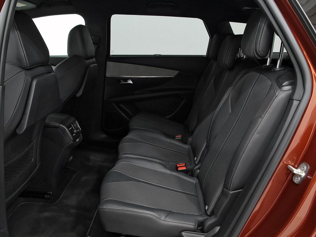 Peugeot 5008 1.5 BlueHDi 96kW S&S GT EAT8 9