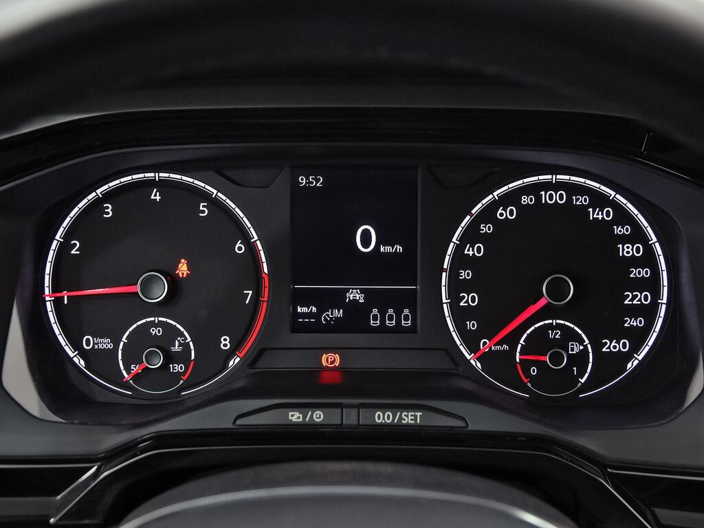 Volkswagen Polo Advance 1.0 TSI 70kW (95CV) 15