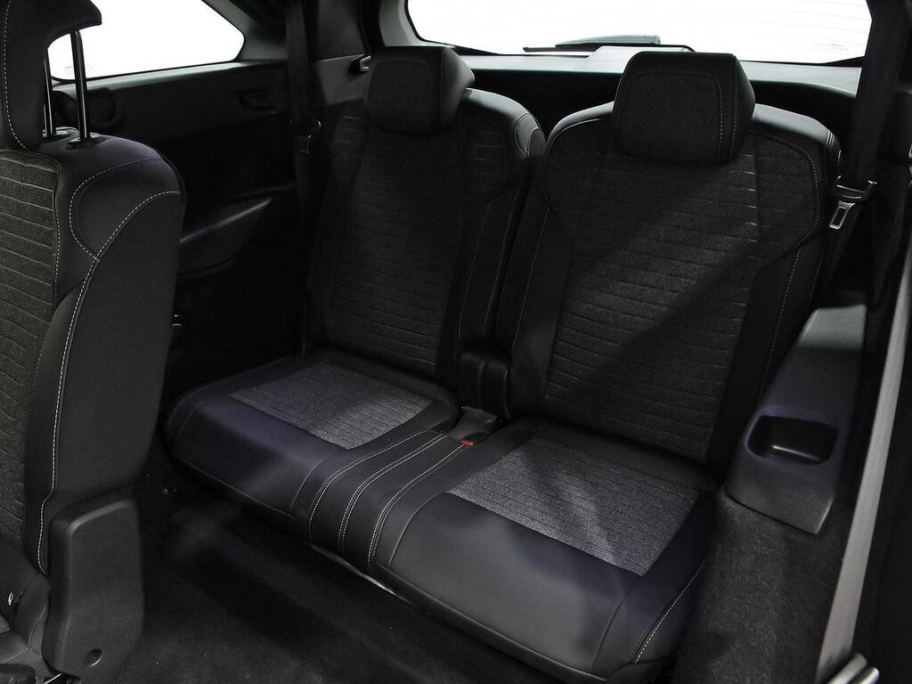 Peugeot 5008 1.2 100KW Allure eDCS6 10