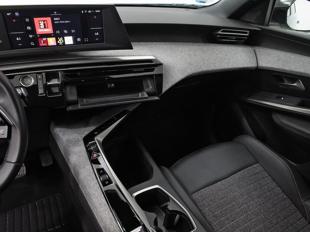 Peugeot 5008 1.2 100KW Allure eDCS6 13