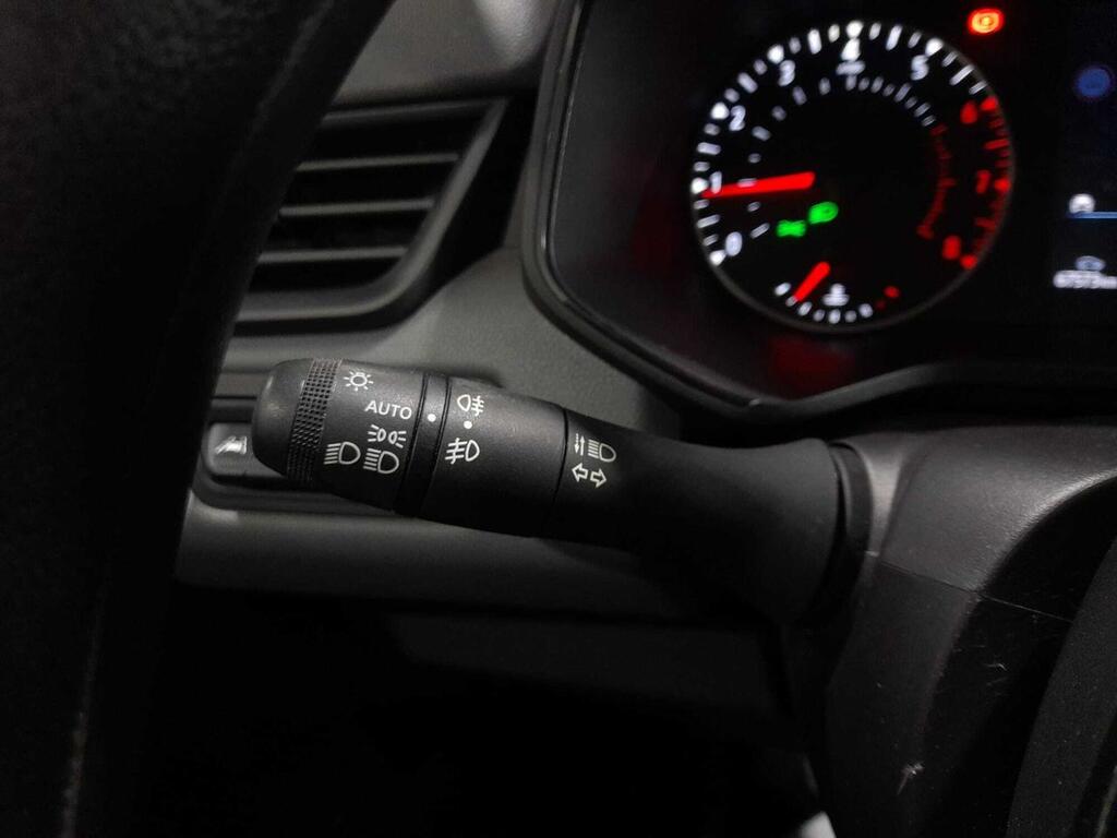 Renault Clio Business TCe 67 kW (90CV) 22