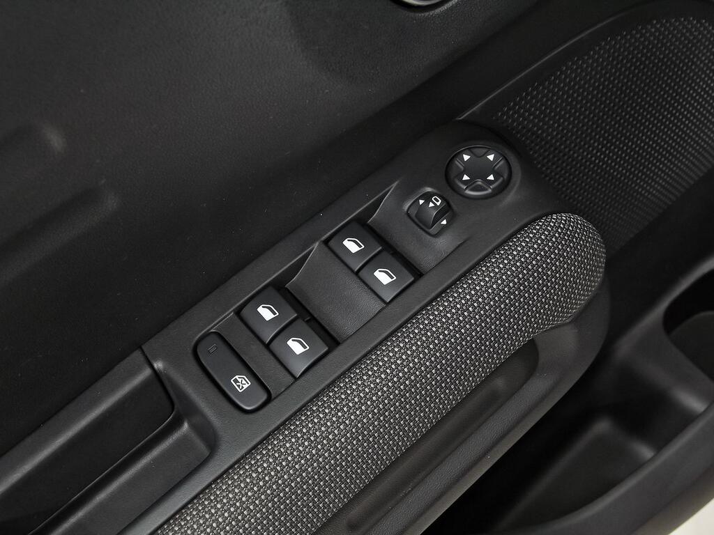 Citroën C3 Aircross PureTech 81kW (110CV) Plus 13