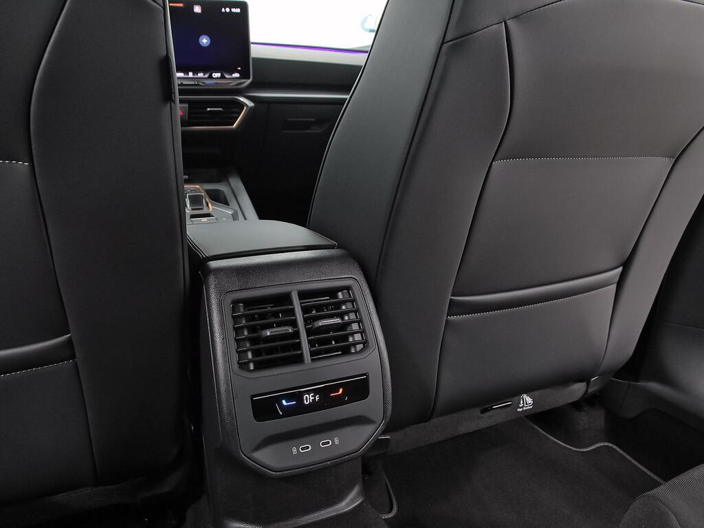 Cupra Formentor 1.5 eTSI 110kW (150 CV) DSG 31