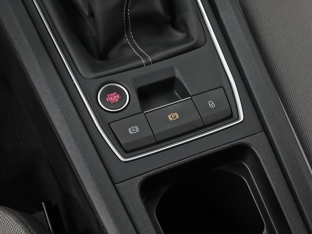 Seat Leon 1.5 TSI 85kW S&S Style 25 Aniversario 28