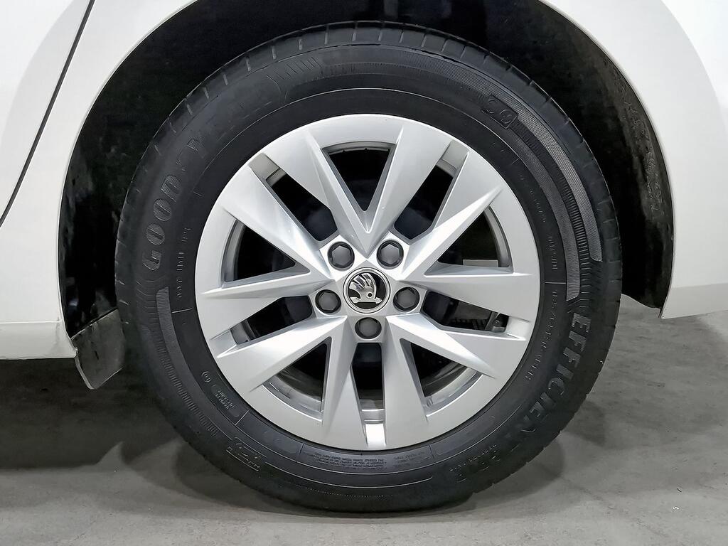 Skoda Fabia 1.0 TSI 70KW (95CV) Selection 8