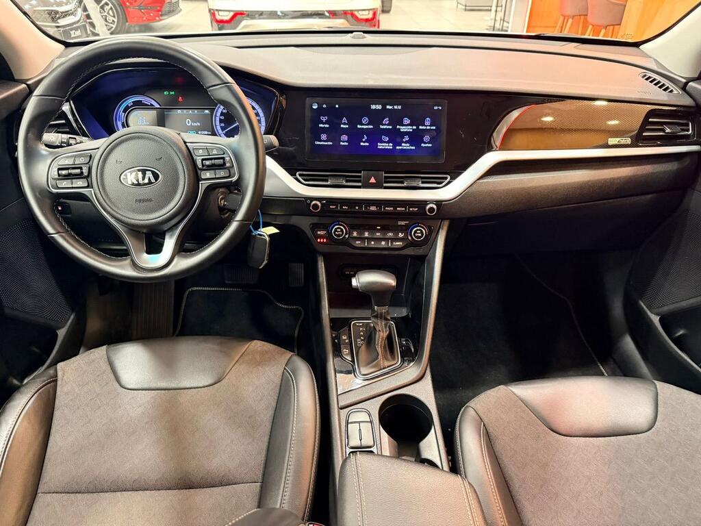 Kia Niro 1.6 GDi HEV 104kW (141CV) Drive 18