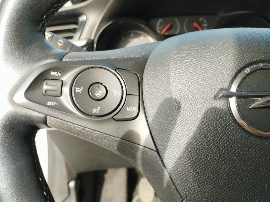 Opel Corsa 1.2 XEL 55kW (75CV) Edition 9