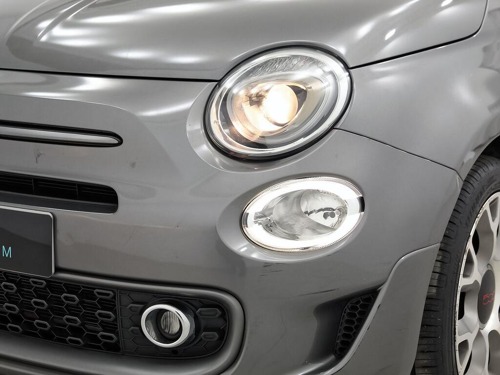 Fiat 500 Sport 1.0 Hybrid 51KW (70 CV) 29