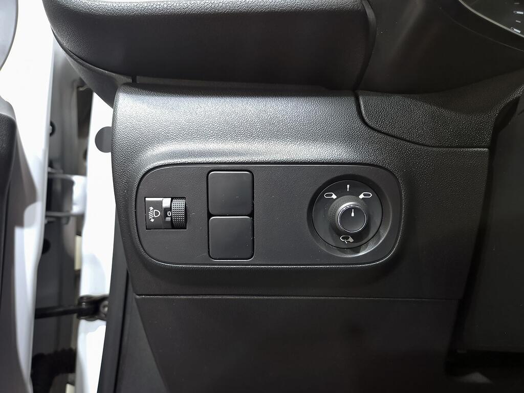 Citroën C3 BlueHDi 75KW (100CV) S&S Feel Pack 12