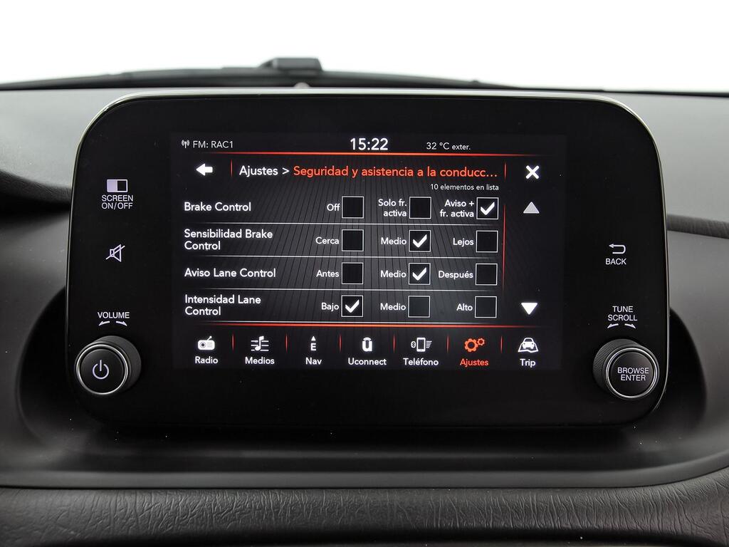 Fiat Tipo City Cross 1.5 Hybrid 97kW (130CV) DCT 27